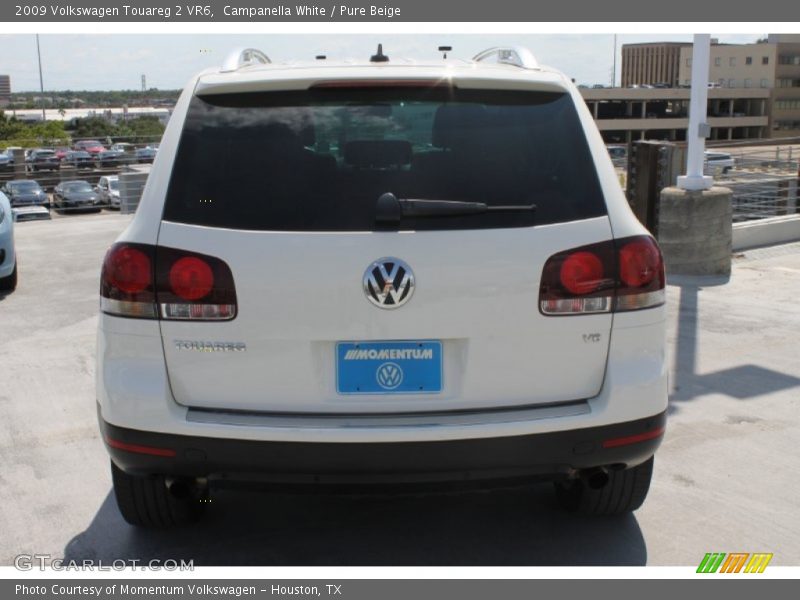 Campanella White / Pure Beige 2009 Volkswagen Touareg 2 VR6