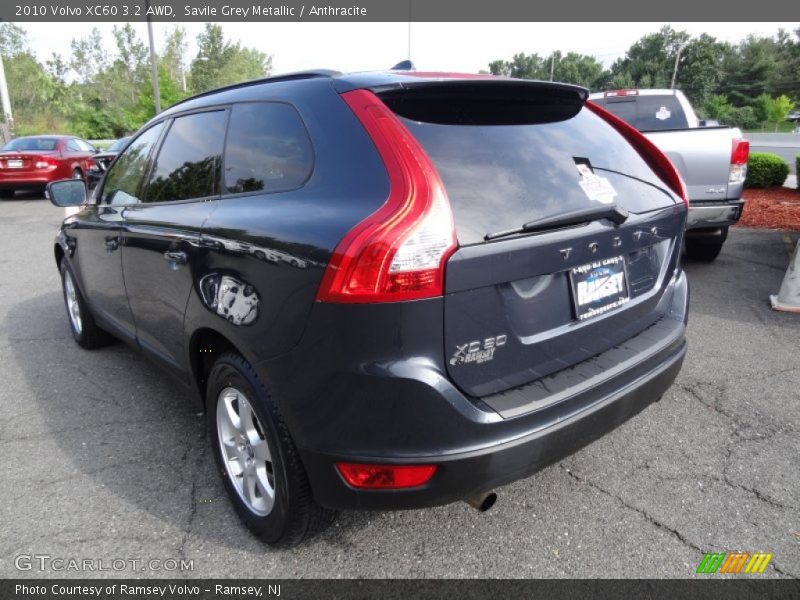 Savile Grey Metallic / Anthracite 2010 Volvo XC60 3.2 AWD