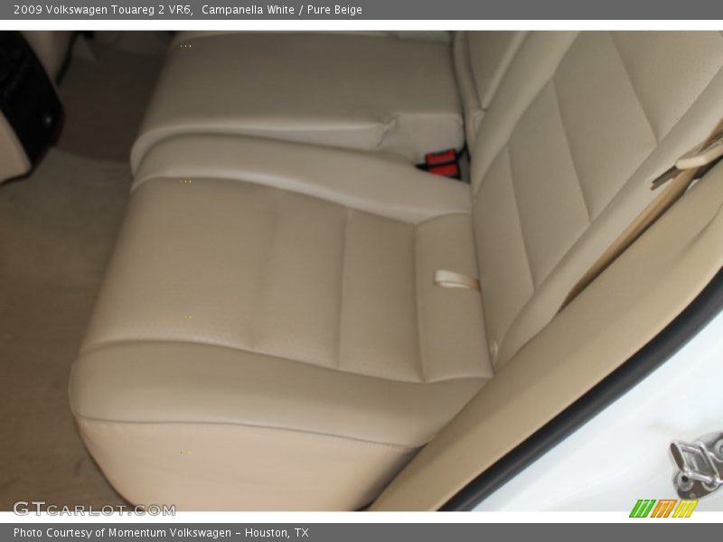 Campanella White / Pure Beige 2009 Volkswagen Touareg 2 VR6