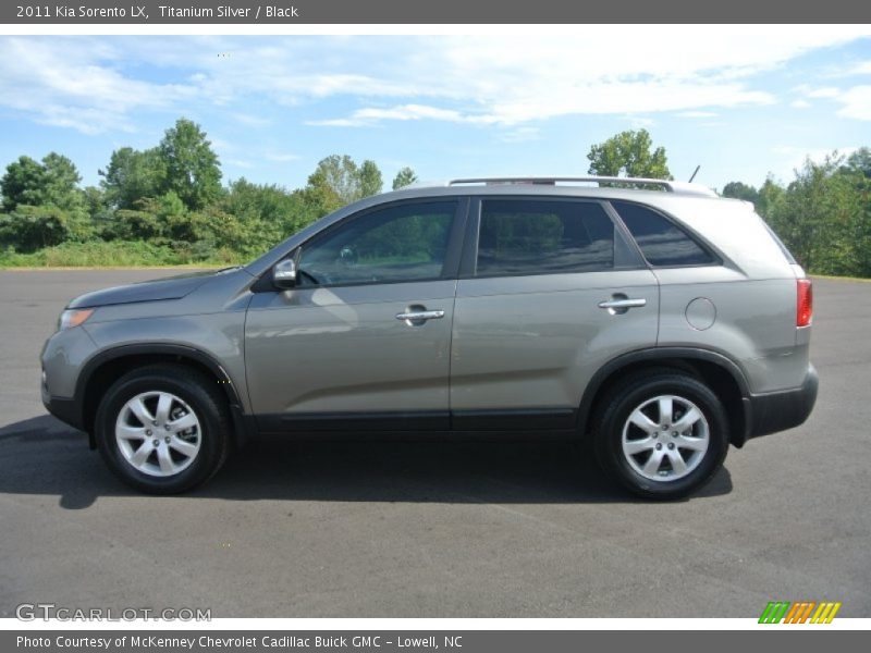Titanium Silver / Black 2011 Kia Sorento LX