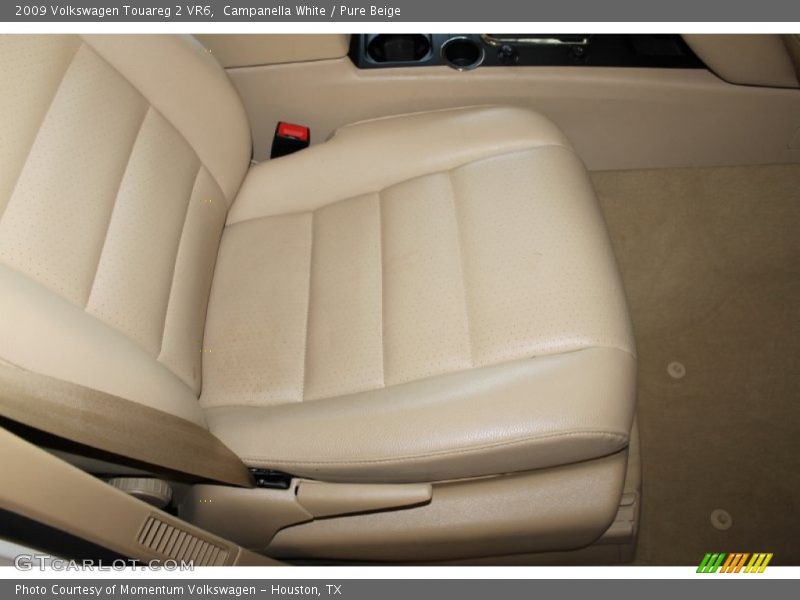 Campanella White / Pure Beige 2009 Volkswagen Touareg 2 VR6