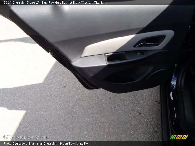 Blue Ray Metallic / Jet Black/Medium Titanium 2014 Chevrolet Cruze LS