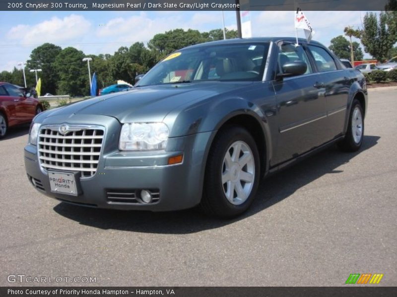 Magnesium Pearl / Dark Slate Gray/Light Graystone 2005 Chrysler 300 Touring