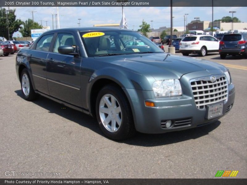 Magnesium Pearl / Dark Slate Gray/Light Graystone 2005 Chrysler 300 Touring