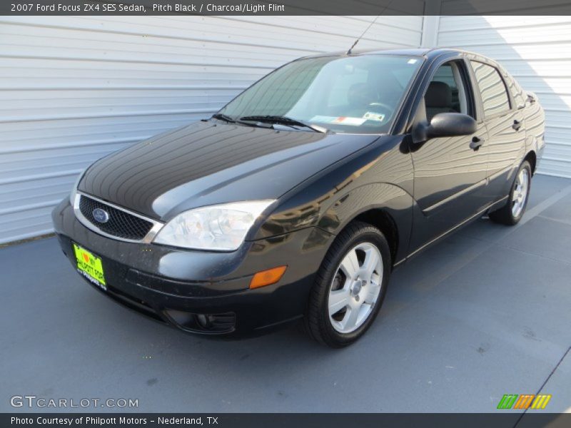 Pitch Black / Charcoal/Light Flint 2007 Ford Focus ZX4 SES Sedan
