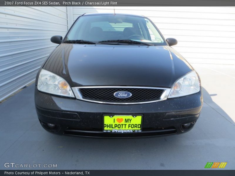 Pitch Black / Charcoal/Light Flint 2007 Ford Focus ZX4 SES Sedan