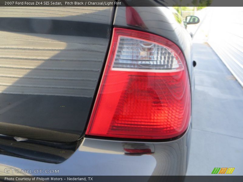 Pitch Black / Charcoal/Light Flint 2007 Ford Focus ZX4 SES Sedan