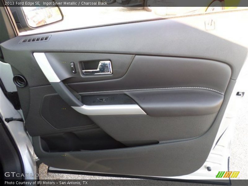 Ingot Silver Metallic / Charcoal Black 2013 Ford Edge SE