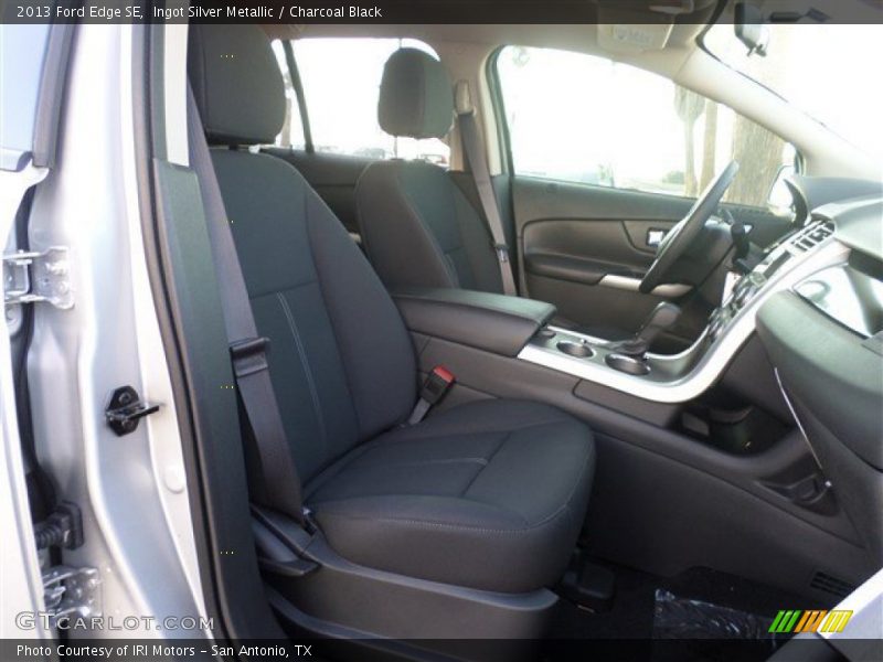 Ingot Silver Metallic / Charcoal Black 2013 Ford Edge SE