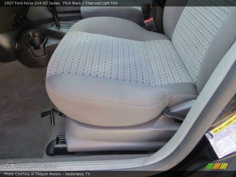 Pitch Black / Charcoal/Light Flint 2007 Ford Focus ZX4 SES Sedan