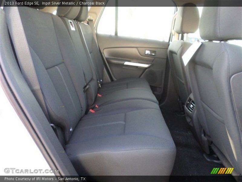 Ingot Silver Metallic / Charcoal Black 2013 Ford Edge SE