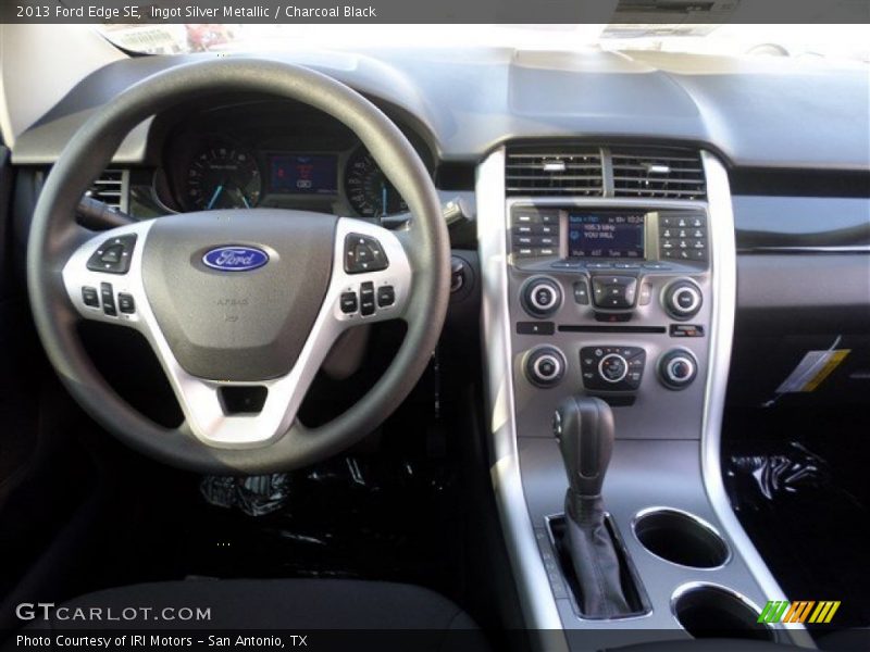 Ingot Silver Metallic / Charcoal Black 2013 Ford Edge SE