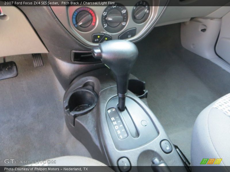 Pitch Black / Charcoal/Light Flint 2007 Ford Focus ZX4 SES Sedan