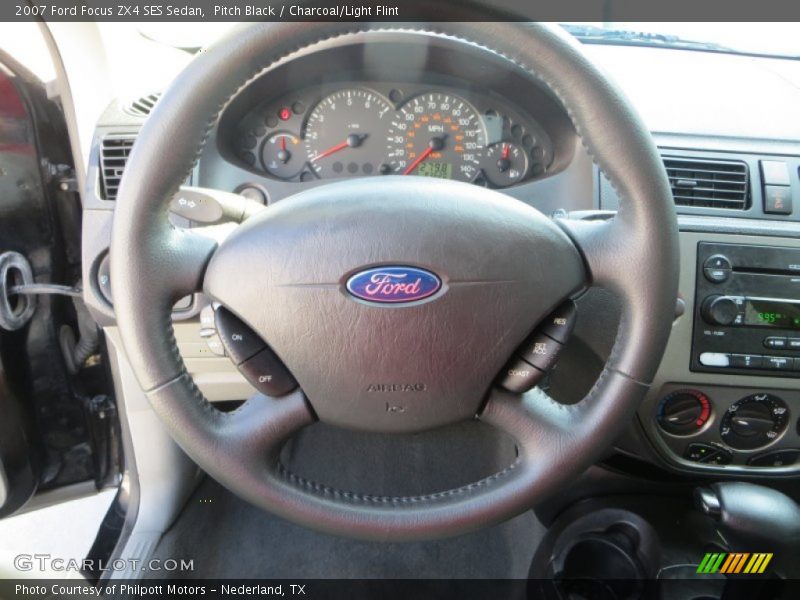 Pitch Black / Charcoal/Light Flint 2007 Ford Focus ZX4 SES Sedan