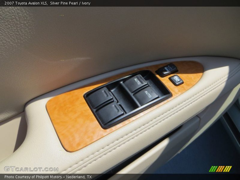 Silver Pine Pearl / Ivory 2007 Toyota Avalon XLS