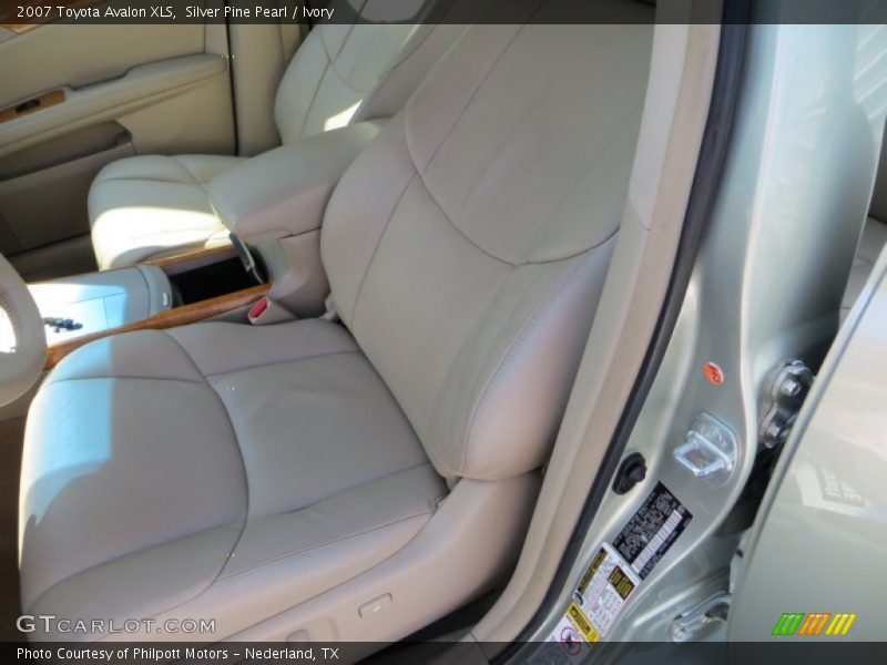 Silver Pine Pearl / Ivory 2007 Toyota Avalon XLS