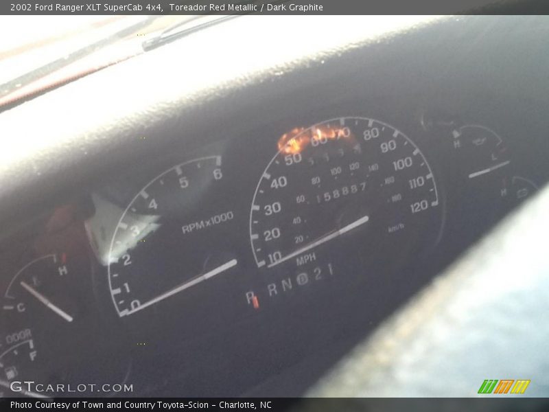 Toreador Red Metallic / Dark Graphite 2002 Ford Ranger XLT SuperCab 4x4