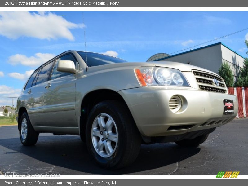 Vintage Gold Metallic / Ivory 2002 Toyota Highlander V6 4WD
