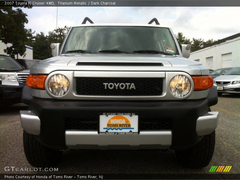 Titanium Metallic / Dark Charcoal 2007 Toyota FJ Cruiser 4WD