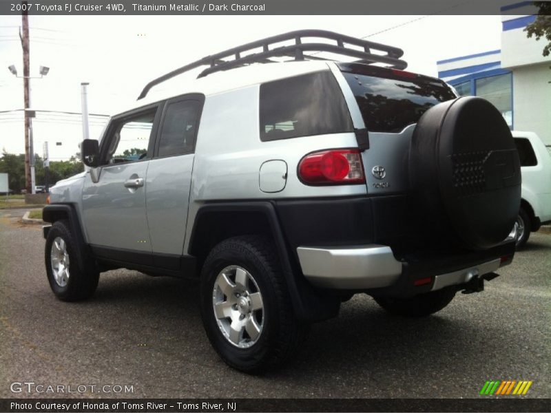 Titanium Metallic / Dark Charcoal 2007 Toyota FJ Cruiser 4WD