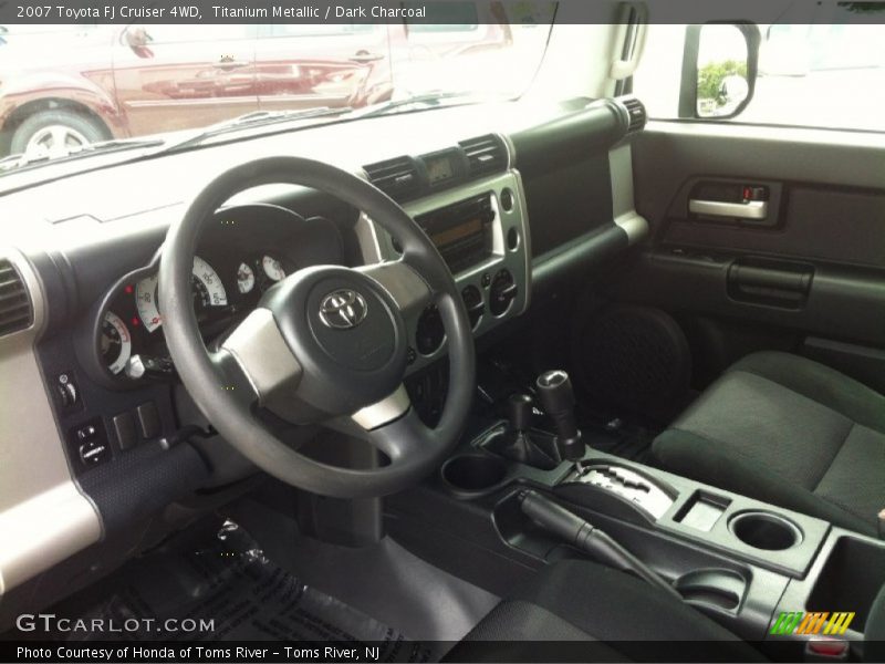 Titanium Metallic / Dark Charcoal 2007 Toyota FJ Cruiser 4WD