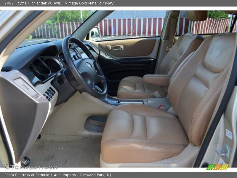 Vintage Gold Metallic / Ivory 2002 Toyota Highlander V6 4WD