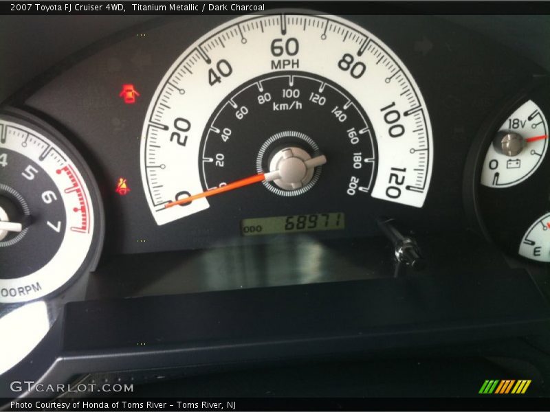Titanium Metallic / Dark Charcoal 2007 Toyota FJ Cruiser 4WD