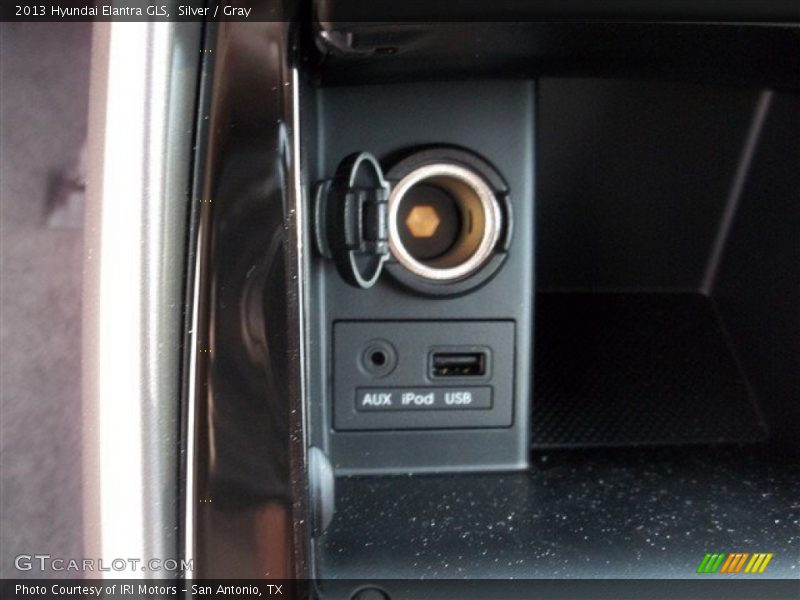 Silver / Gray 2013 Hyundai Elantra GLS