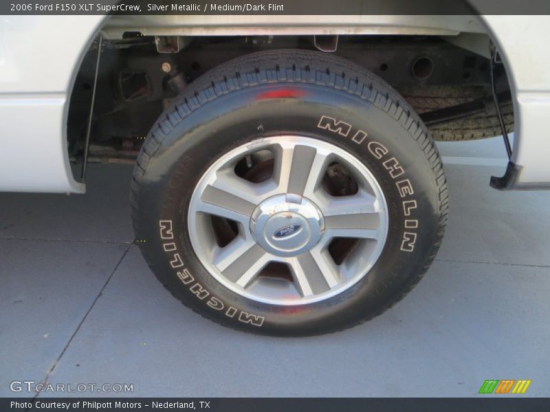 Silver Metallic / Medium/Dark Flint 2006 Ford F150 XLT SuperCrew