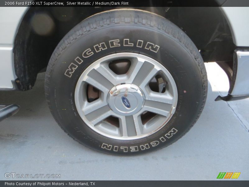 Silver Metallic / Medium/Dark Flint 2006 Ford F150 XLT SuperCrew