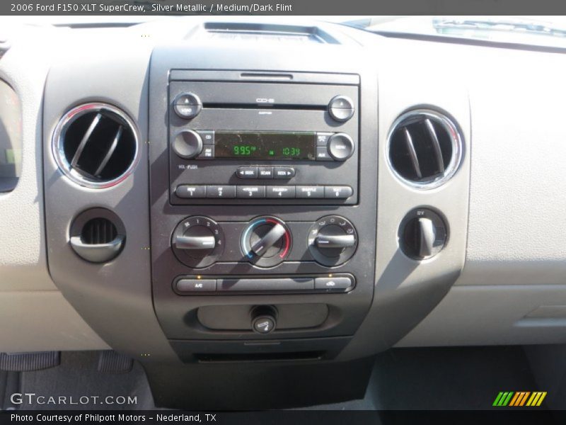 Silver Metallic / Medium/Dark Flint 2006 Ford F150 XLT SuperCrew