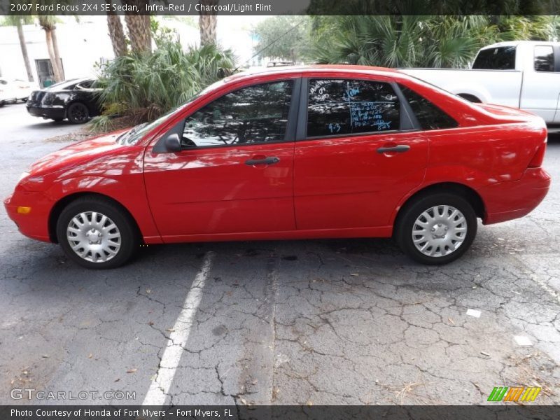 Infra-Red / Charcoal/Light Flint 2007 Ford Focus ZX4 SE Sedan
