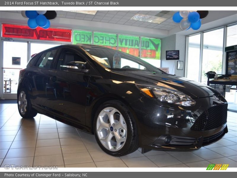 Tuxedo Black / ST Charcoal Black 2014 Ford Focus ST Hatchback