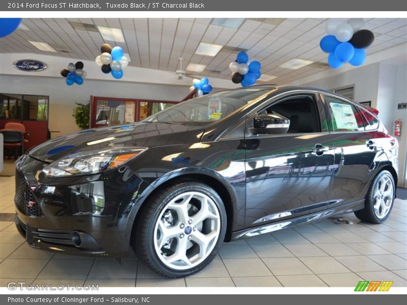 Tuxedo Black / ST Charcoal Black 2014 Ford Focus ST Hatchback