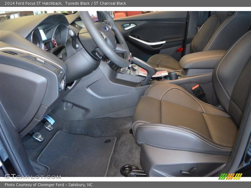 Tuxedo Black / ST Charcoal Black 2014 Ford Focus ST Hatchback