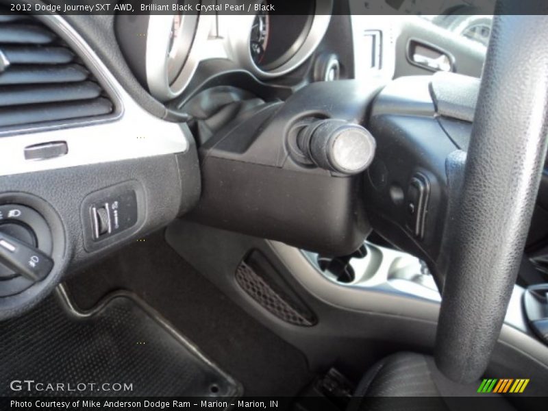 Brilliant Black Crystal Pearl / Black 2012 Dodge Journey SXT AWD