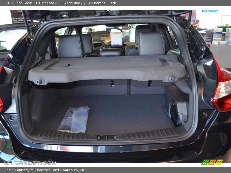 Tuxedo Black / ST Charcoal Black 2014 Ford Focus ST Hatchback