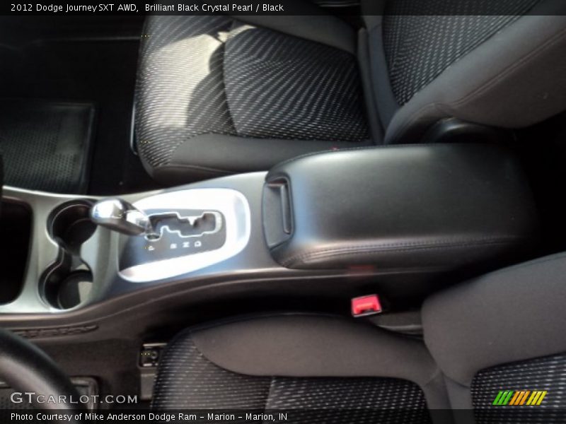Brilliant Black Crystal Pearl / Black 2012 Dodge Journey SXT AWD