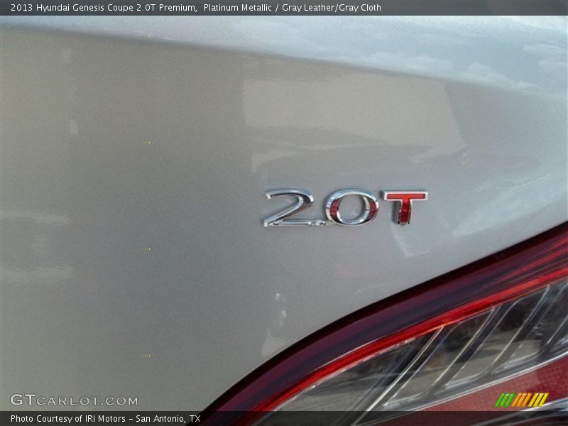 Platinum Metallic / Gray Leather/Gray Cloth 2013 Hyundai Genesis Coupe 2.0T Premium