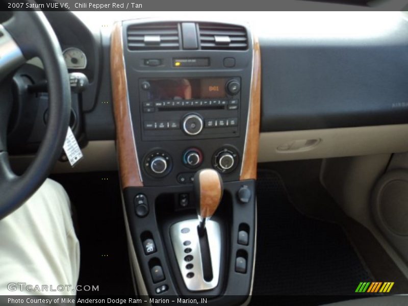 Chili Pepper Red / Tan 2007 Saturn VUE V6