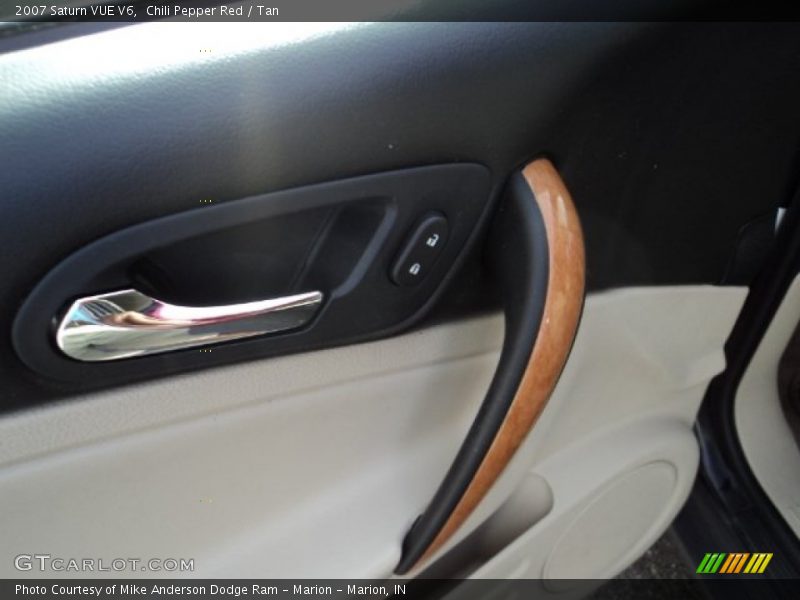 Chili Pepper Red / Tan 2007 Saturn VUE V6