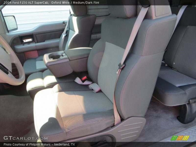 Oxford White / Medium/Dark Flint 2004 Ford F150 XLT SuperCab