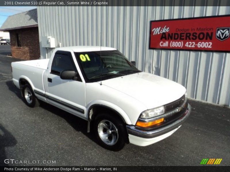 Summit White / Graphite 2001 Chevrolet S10 LS Regular Cab