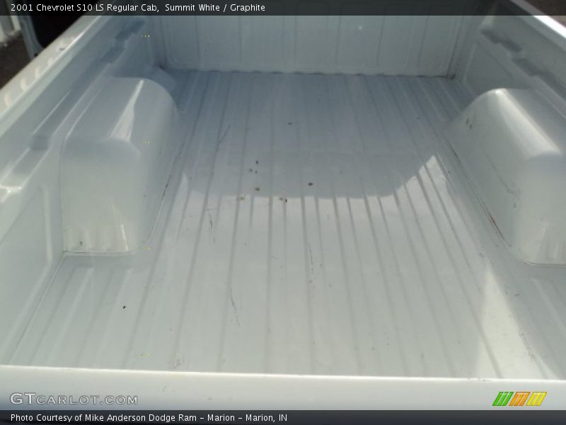 Summit White / Graphite 2001 Chevrolet S10 LS Regular Cab