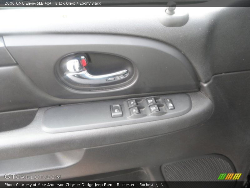 Black Onyx / Ebony Black 2006 GMC Envoy SLE 4x4