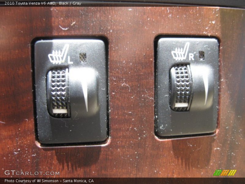 Black / Gray 2010 Toyota Venza V6 AWD
