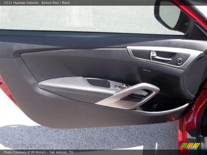 Boston Red / Black 2013 Hyundai Veloster