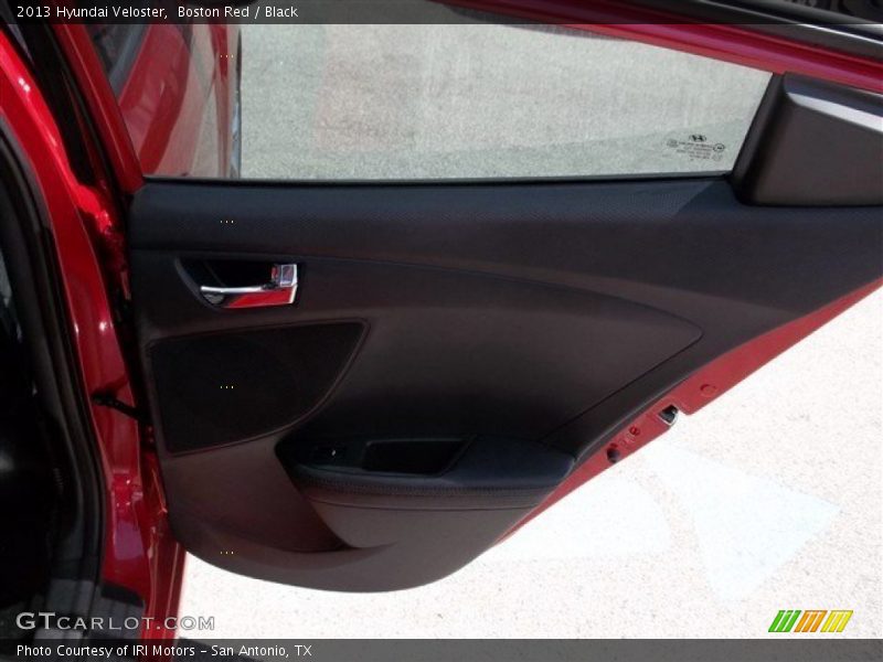 Boston Red / Black 2013 Hyundai Veloster