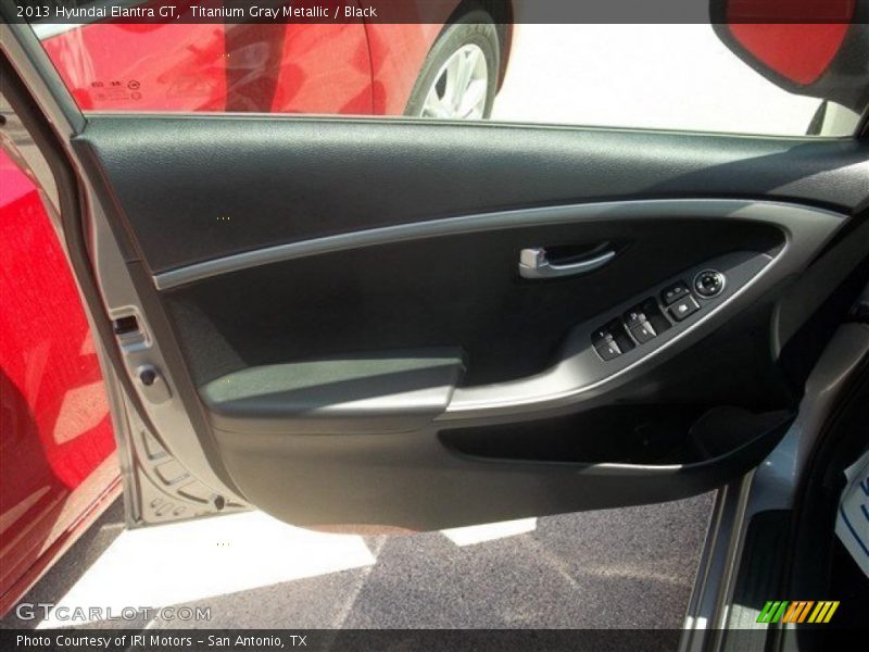 Titanium Gray Metallic / Black 2013 Hyundai Elantra GT