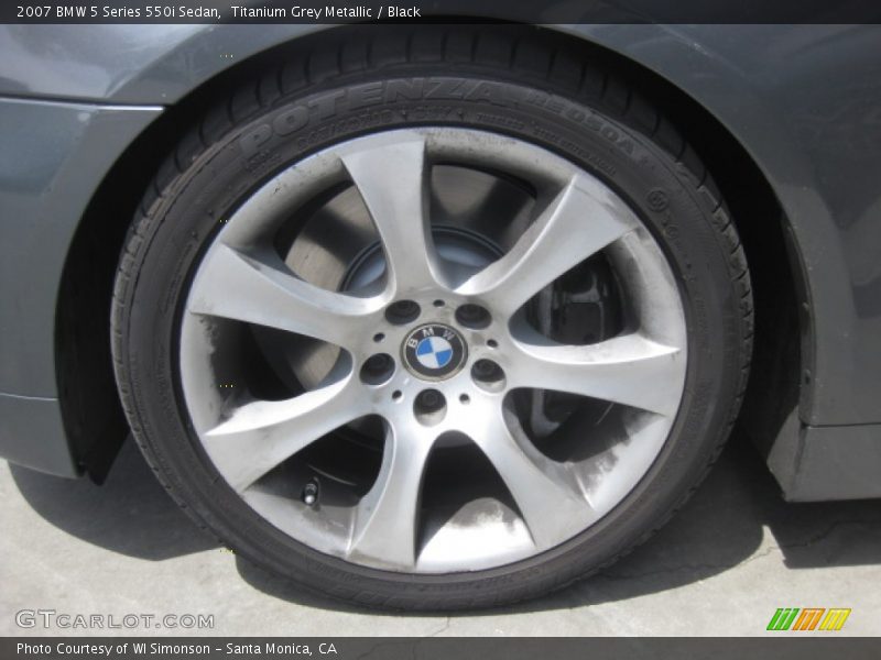  2007 5 Series 550i Sedan Wheel